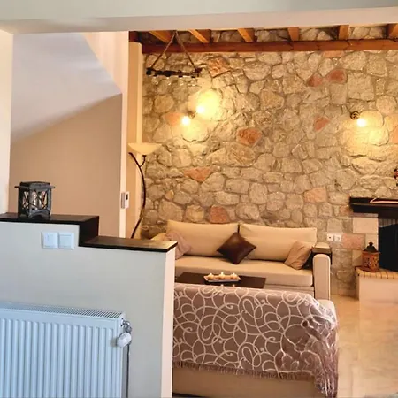 Сasa de vacaciones τα πέτρινα στο σκεπαστό